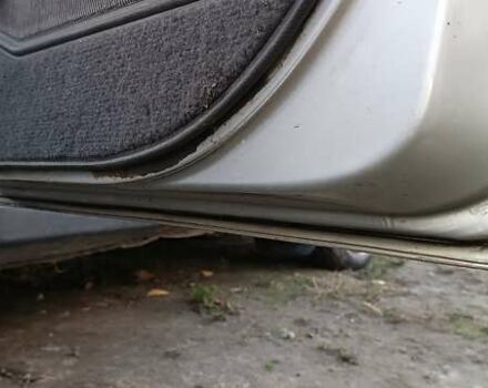 Сірий Пежо 405, об'ємом двигуна 1.9 л та пробігом 220 тис. км за 458 $, фото 27 на Automoto.ua