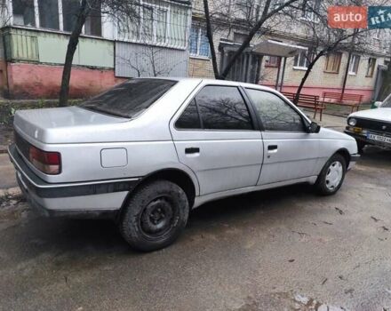 Серый Пежо 405, объемом двигателя 1.9 л и пробегом 220 тыс. км за 1700 $, фото 2 на Automoto.ua