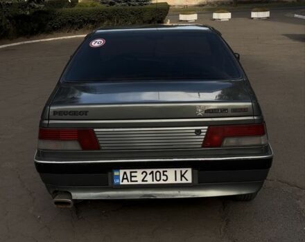 Серый Пежо 405, объемом двигателя 1.9 л и пробегом 292 тыс. км за 2000 $, фото 4 на Automoto.ua