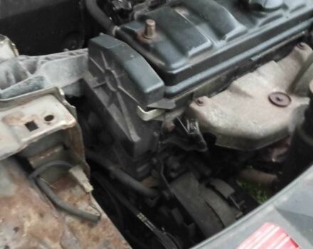 Серый Пежо 405, объемом двигателя 1.4 л и пробегом 40 тыс. км за 350 $, фото 8 на Automoto.ua