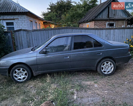 Серый Пежо 405, объемом двигателя 1.6 л и пробегом 300 тыс. км за 1500 $, фото 5 на Automoto.ua