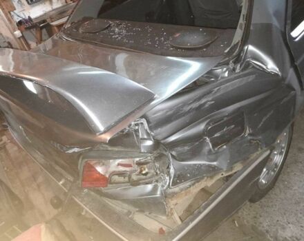 Сірий Пежо 405, об'ємом двигуна 1.8 л та пробігом 177 тис. км за 500 $, фото 3 на Automoto.ua