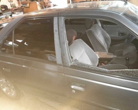 Сірий Пежо 405, об'ємом двигуна 1.8 л та пробігом 177 тис. км за 500 $, фото 1 на Automoto.ua