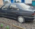 Серый Пежо 405, объемом двигателя 1.6 л и пробегом 300 тыс. км за 500 $, фото 1 на Automoto.ua