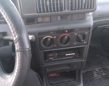 Серый Пежо 405, объемом двигателя 1.9 л и пробегом 150 тыс. км за 1000 $, фото 1 на Automoto.ua