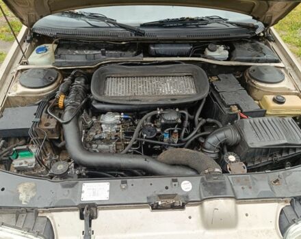 Серый Пежо 405, объемом двигателя 1.9 л и пробегом 300 тыс. км за 1000 $, фото 3 на Automoto.ua