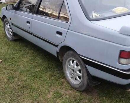 Серый Пежо 405, объемом двигателя 1.6 л и пробегом 317 тыс. км за 2000 $, фото 1 на Automoto.ua