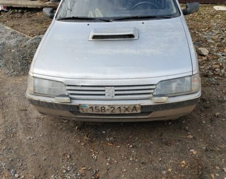 Серый Пежо 405, объемом двигателя 0 л и пробегом 250 тыс. км за 800 $, фото 1 на Automoto.ua