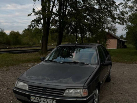 Серый Пежо 405, объемом двигателя 1.4 л и пробегом 277 тыс. км за 830 $, фото 1 на Automoto.ua