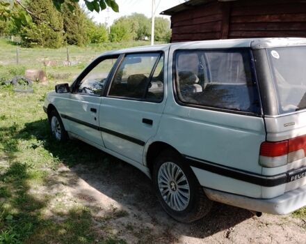 Сірий Пежо 405, об'ємом двигуна 1.6 л та пробігом 300 тис. км за 1300 $, фото 1 на Automoto.ua