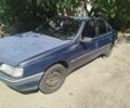 Синий Пежо 405, объемом двигателя 1.6 л и пробегом 380 тыс. км за 650 $, фото 1 на Automoto.ua