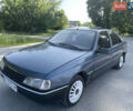Синий Пежо 405, объемом двигателя 1.58 л и пробегом 290 тыс. км за 1200 $, фото 2 на Automoto.ua