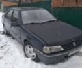 Синий Пежо 405, объемом двигателя 1.58 л и пробегом 280 тыс. км за 1500 $, фото 1 на Automoto.ua