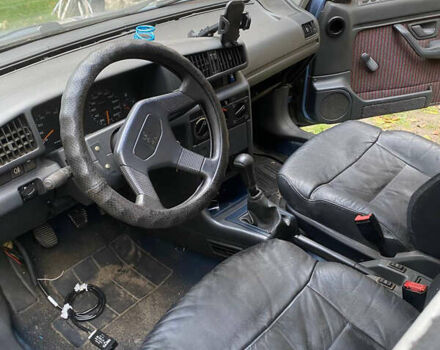 Синий Пежо 405, объемом двигателя 1.6 л и пробегом 380 тыс. км за 1000 $, фото 2 на Automoto.ua