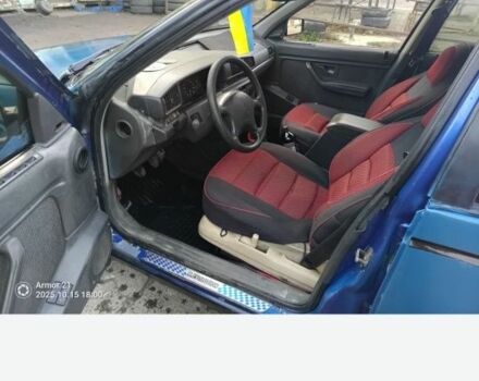 Синий Пежо 405, объемом двигателя 1.9 л и пробегом 5 тыс. км за 1000 $, фото 4 на Automoto.ua