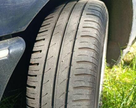 Синій Пежо 405, об'ємом двигуна 1.6 л та пробігом 205 тис. км за 846 $, фото 5 на Automoto.ua