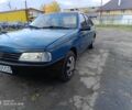 Синий Пежо 405, объемом двигателя 1.9 л и пробегом 400 тыс. км за 1200 $, фото 1 на Automoto.ua