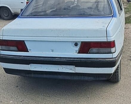 Синий Пежо 405, объемом двигателя 0 л и пробегом 24 тыс. км за 265 $, фото 2 на Automoto.ua