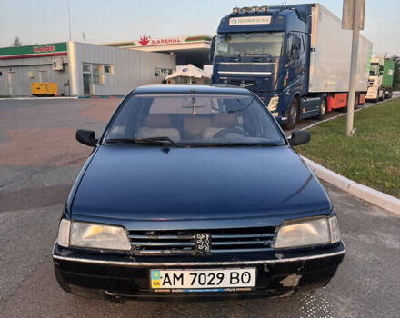 Синий Пежо 405, объемом двигателя 1.6 л и пробегом 560 тыс. км за 950 $, фото 1 на Automoto.ua