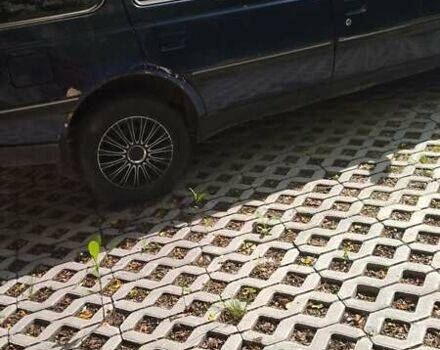 Синій Пежо 405, об'ємом двигуна 1.8 л та пробігом 450 тис. км за 750 $, фото 4 на Automoto.ua