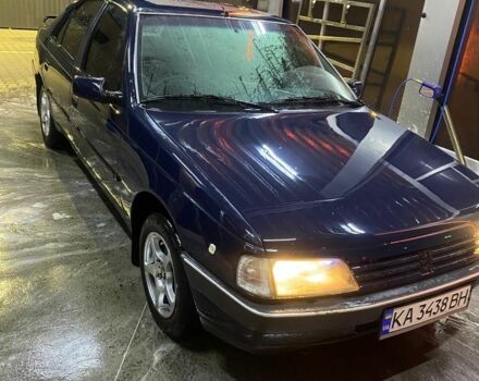 Синий Пежо 405, объемом двигателя 1.8 л и пробегом 240 тыс. км за 1550 $, фото 1 на Automoto.ua
