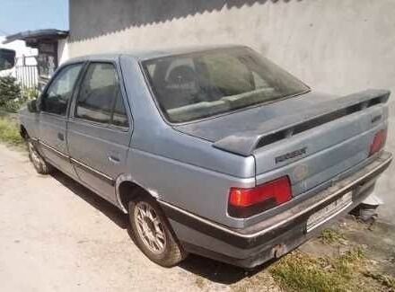 Пежо 405 1994 в Луцке на Automoto.ua Синий Пежо 405, объемом двигателя 1.8 л и пробегом 300 тыс. км за 1214 $, фото 1 на Automoto.ua