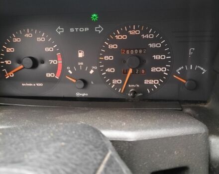 Зеленый Пежо 405, объемом двигателя 1.9 л и пробегом 260 тыс. км за 1181 $, фото 3 на Automoto.ua