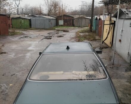 Зеленый Пежо 405, объемом двигателя 1.9 л и пробегом 260 тыс. км за 1181 $, фото 4 на Automoto.ua