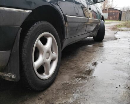 Зеленый Пежо 405, объемом двигателя 1.9 л и пробегом 260 тыс. км за 1181 $, фото 12 на Automoto.ua