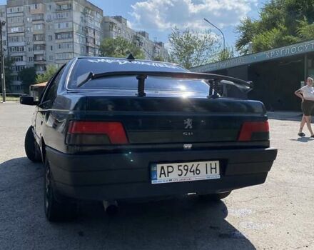 Зелений Пежо 405, об'ємом двигуна 1.76 л та пробігом 500 тис. км за 1600 $, фото 3 на Automoto.ua