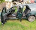 Зеленый Пежо 405, объемом двигателя 1.9 л и пробегом 400 тыс. км за 1100 $, фото 10 на Automoto.ua