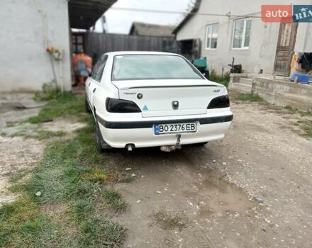 Белый Пежо 406, объемом двигателя 1.76 л и пробегом 200 тыс. км за 1850 $, фото 8 на Automoto.ua
