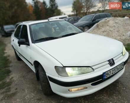 Белый Пежо 406, объемом двигателя 1.76 л и пробегом 200 тыс. км за 1850 $, фото 17 на Automoto.ua