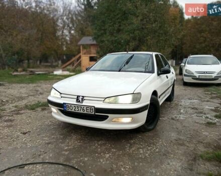 Белый Пежо 406, объемом двигателя 1.76 л и пробегом 200 тыс. км за 1850 $, фото 1 на Automoto.ua