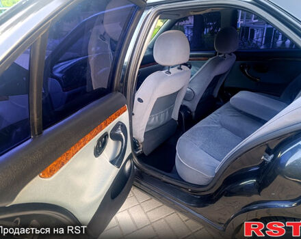 Черный Пежо 406, объемом двигателя 2 л и пробегом 0 тыс. км за 3900 $, фото 6 на Automoto.ua