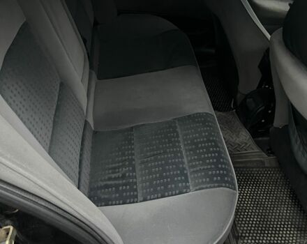 Черный Пежо 406, объемом двигателя 1.8 л и пробегом 300 тыс. км за 2500 $, фото 7 на Automoto.ua