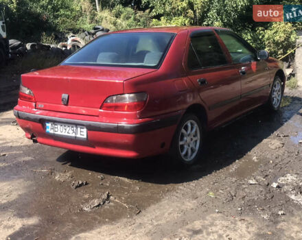 Красный Пежо 406, объемом двигателя 1.76 л и пробегом 332 тыс. км за 1250 $, фото 5 на Automoto.ua