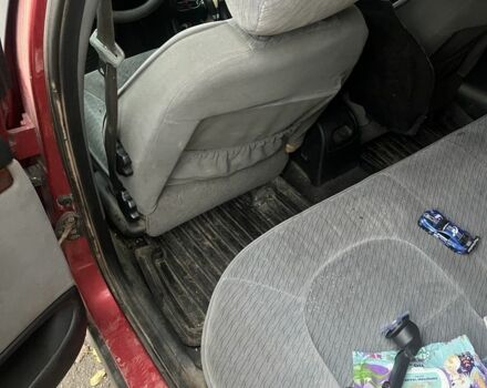 Серый Пежо 406, объемом двигателя 2 л и пробегом 244 тыс. км за 1100 $, фото 6 на Automoto.ua