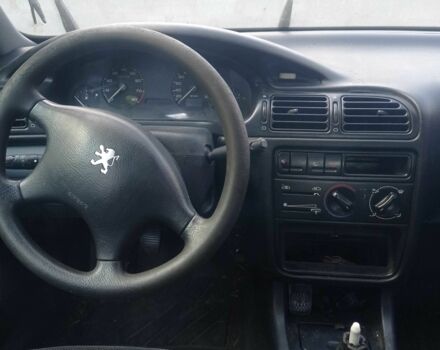 Сірий Пежо 406, об'ємом двигуна 1.8 л та пробігом 190 тис. км за 550 $, фото 5 на Automoto.ua