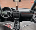 Серый Пежо 406, объемом двигателя 2 л и пробегом 255 тыс. км за 1450 $, фото 7 на Automoto.ua