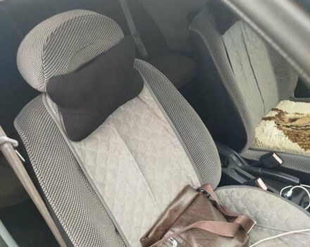 Серый Пежо 406, объемом двигателя 1.76 л и пробегом 158 тыс. км за 2200 $, фото 5 на Automoto.ua