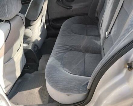 Сірий Пежо 406, об'ємом двигуна 1.8 л та пробігом 390 тис. км за 1200 $, фото 6 на Automoto.ua