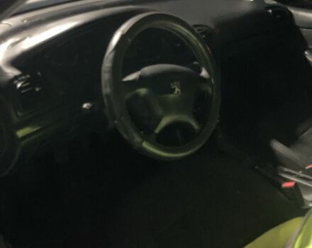 Серый Пежо 406, объемом двигателя 2 л и пробегом 660 тыс. км за 3000 $, фото 4 на Automoto.ua