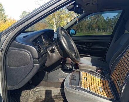 Сірий Пежо 406, об'ємом двигуна 1.7 л та пробігом 272 тис. км за 2000 $, фото 8 на Automoto.ua