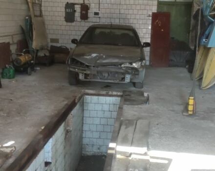 Синий Пежо 406, объемом двигателя 1.8 л и пробегом 300 тыс. км за 1500 $, фото 4 на Automoto.ua