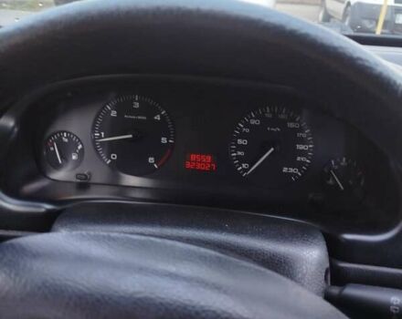 Синий Пежо 406, объемом двигателя 2 л и пробегом 323 тыс. км за 3500 $, фото 2 на Automoto.ua