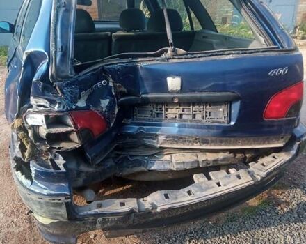 Синий Пежо 406, объемом двигателя 2 л и пробегом 200 тыс. км за 1600 $, фото 7 на Automoto.ua