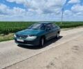 Зелений Пежо 406, об'ємом двигуна 1.76 л та пробігом 300 тис. км за 2200 $, фото 3 на Automoto.ua