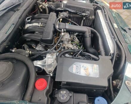 Зеленый Пежо 406, объемом двигателя 2.1 л и пробегом 220 тыс. км за 2600 $, фото 49 на Automoto.ua