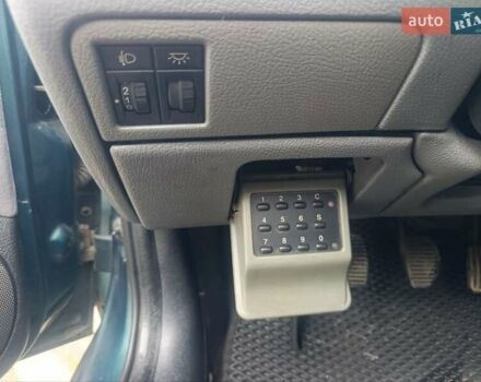 Зеленый Пежо 406, объемом двигателя 2.1 л и пробегом 220 тыс. км за 2600 $, фото 45 на Automoto.ua